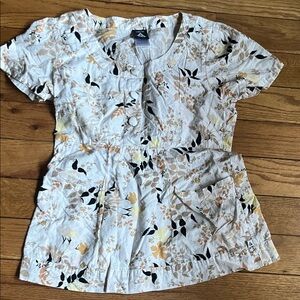 Cherokee Studio Floral Shirt with Black and Tan Accents